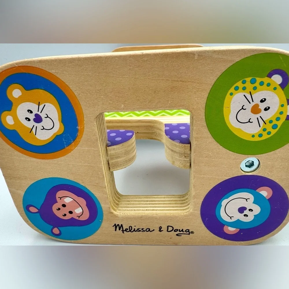 Melissa & Doug First Play Wooden Safari Zig-Zag Tower with one Rolling Piece